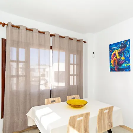 Daire Place To Be By Pvl *